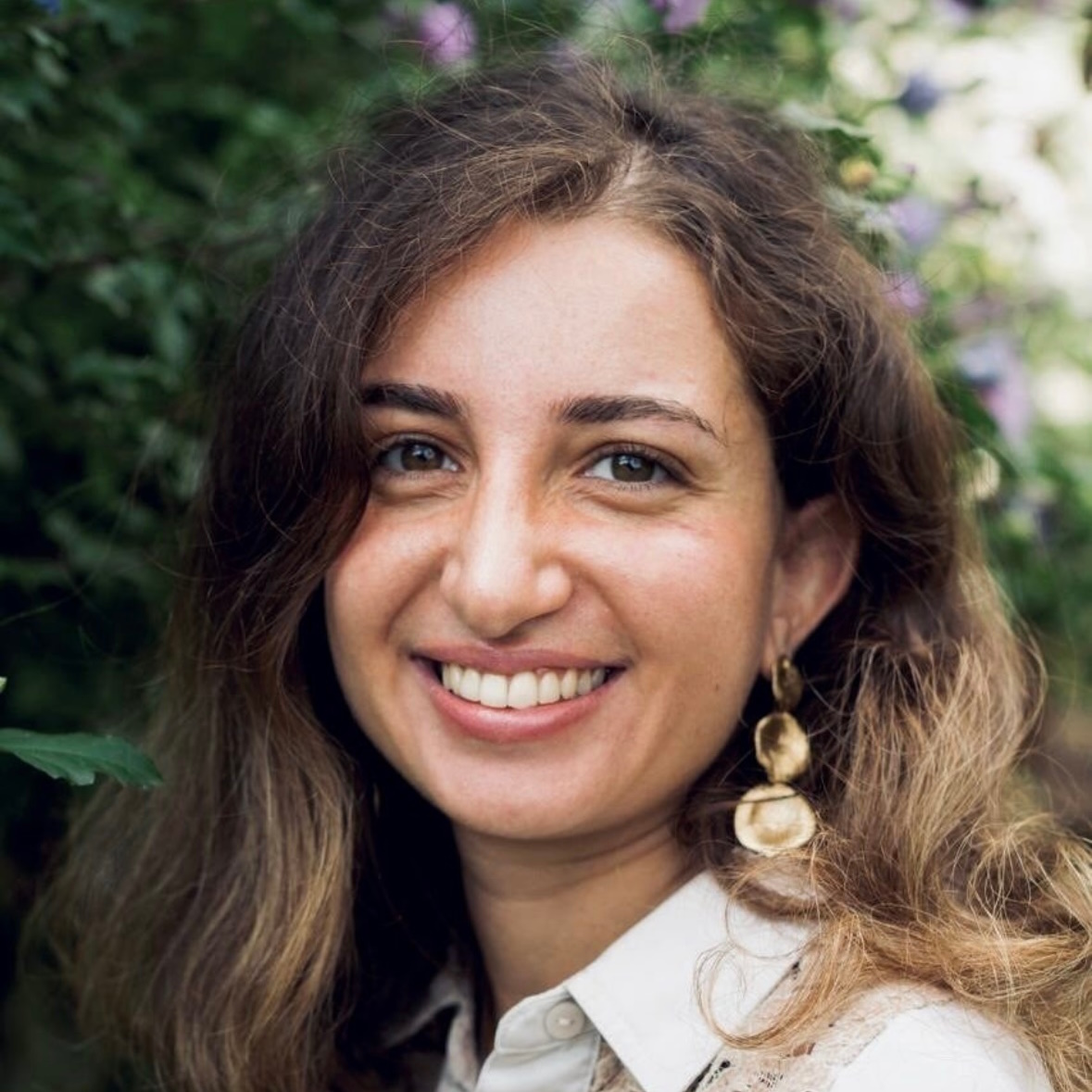 Roysi New York Therapist at Brooklyn Mindful